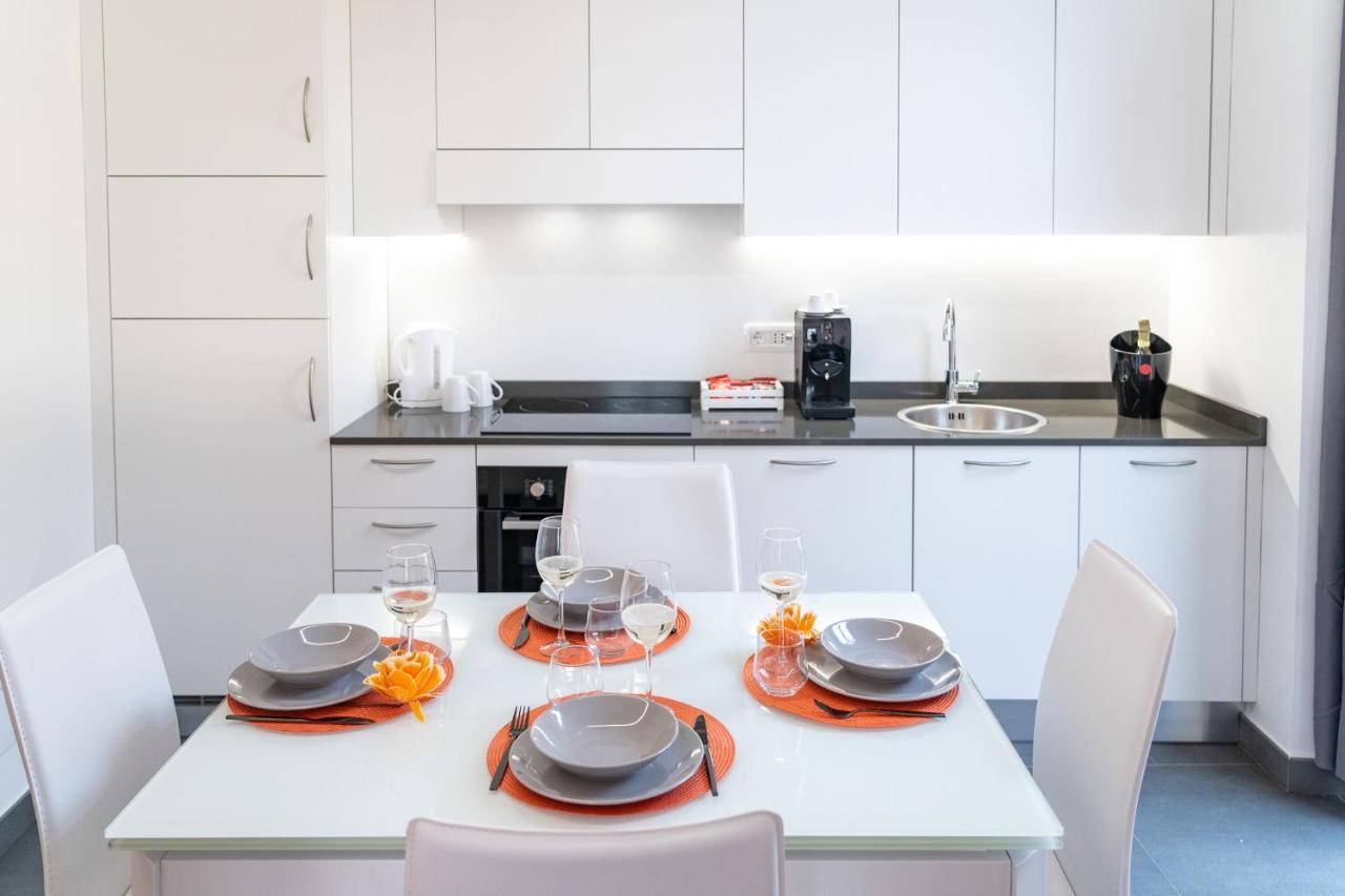 Colours Apartments & Rooms Sanremo Exterior photo