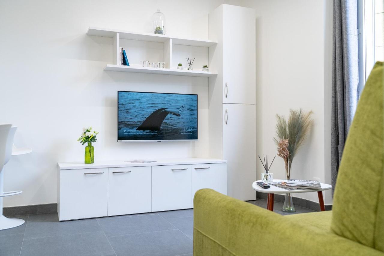 Colours Apartments & Rooms Sanremo Exterior photo