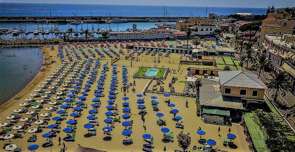 Colours Apartments & Rooms Sanremo Exterior photo